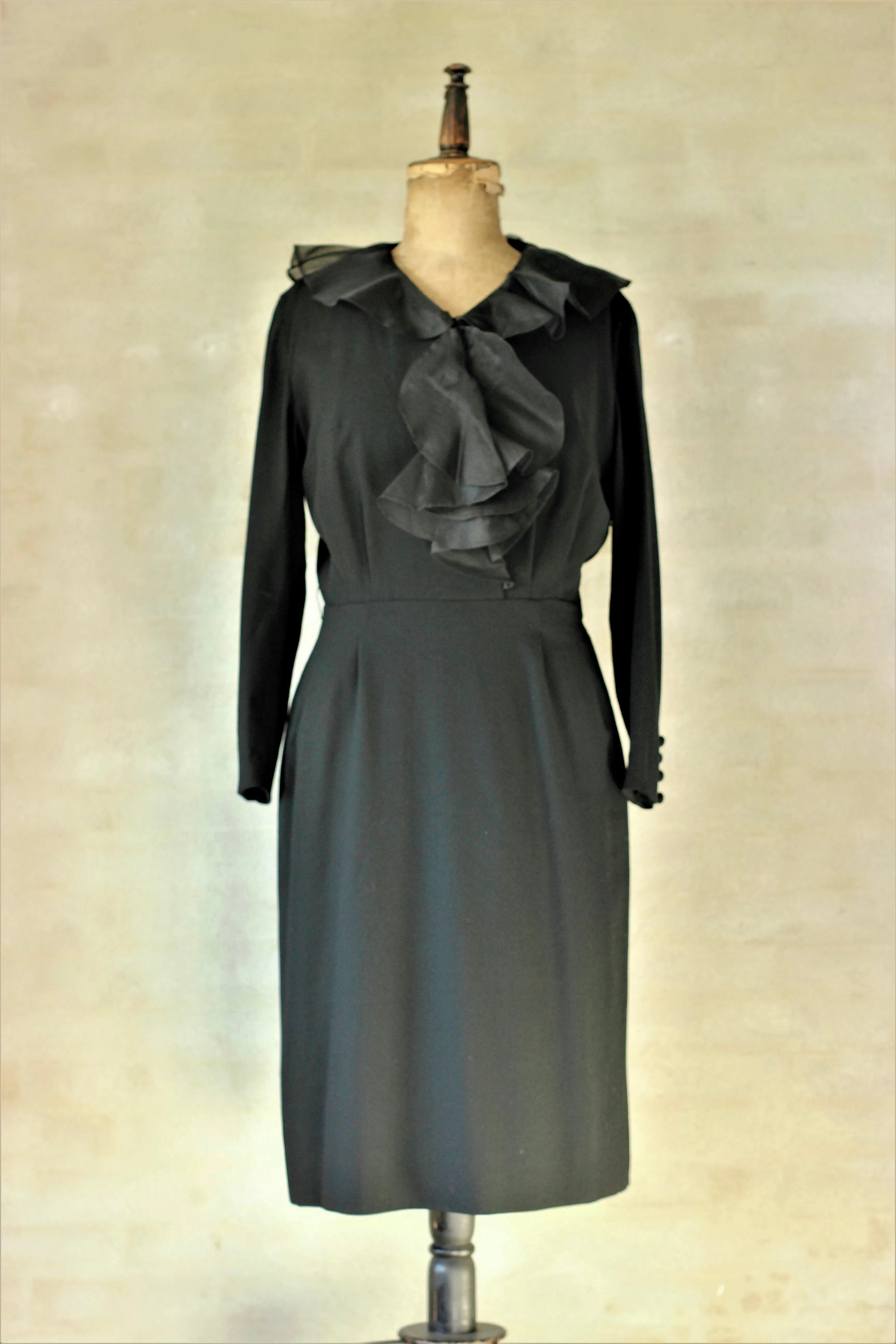 1940s 1950s Black Wool Crepe Dress//Size M/L
