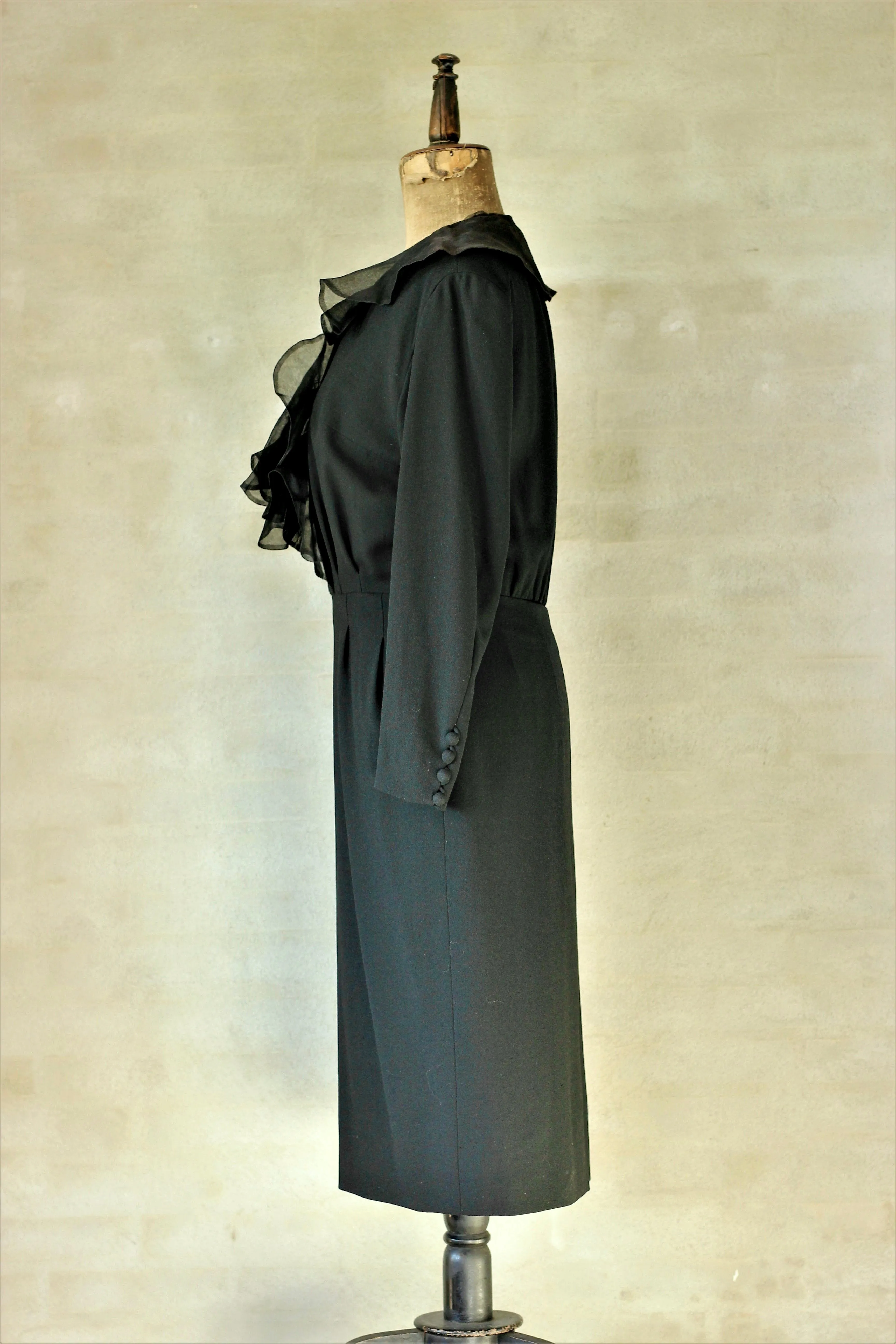 1940s 1950s Black Wool Crepe Dress//Size M/L