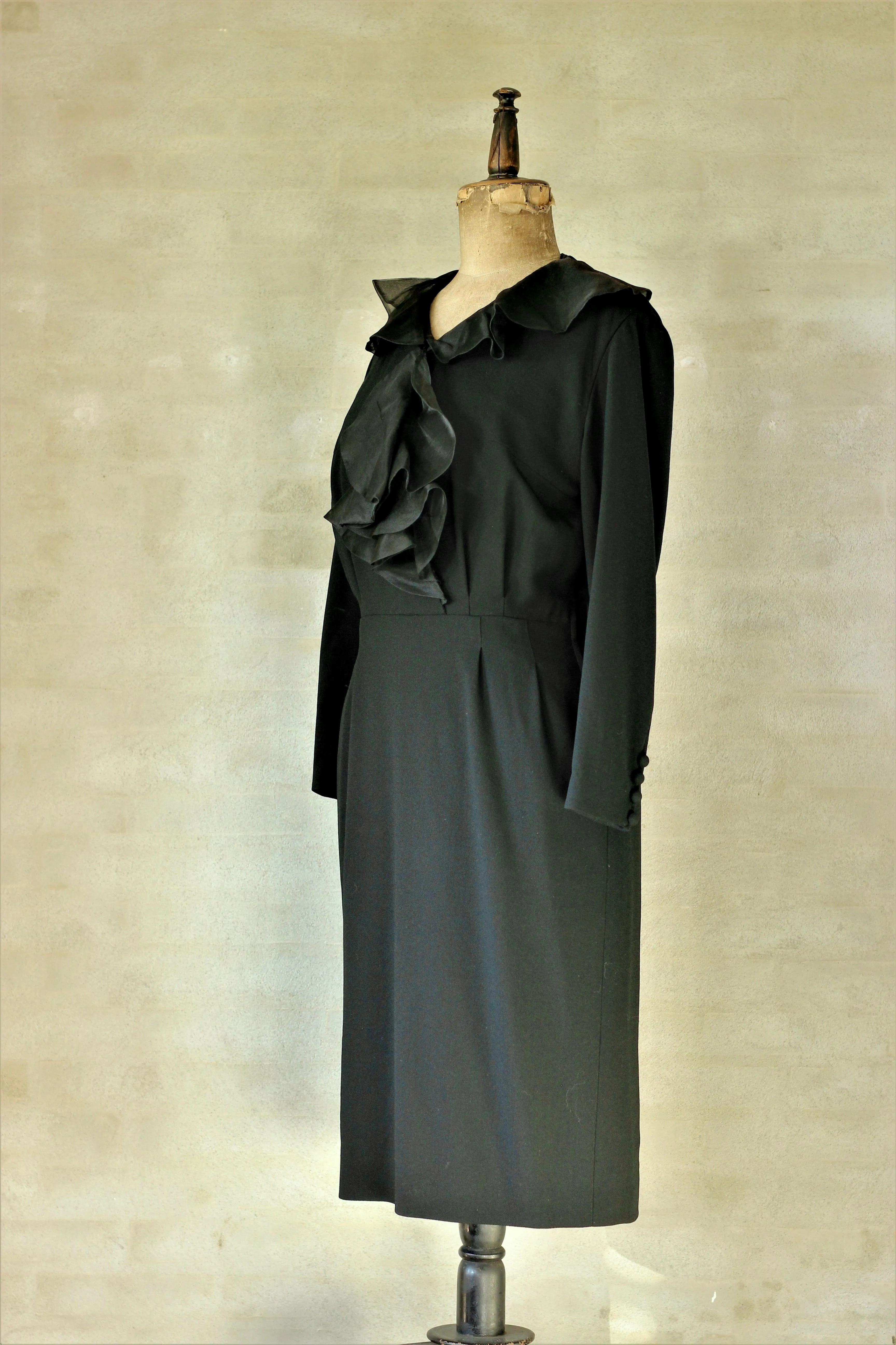 1940s 1950s Black Wool Crepe Dress//Size M/L