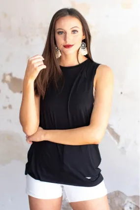 BLACK DISTRESSED TANK TOP