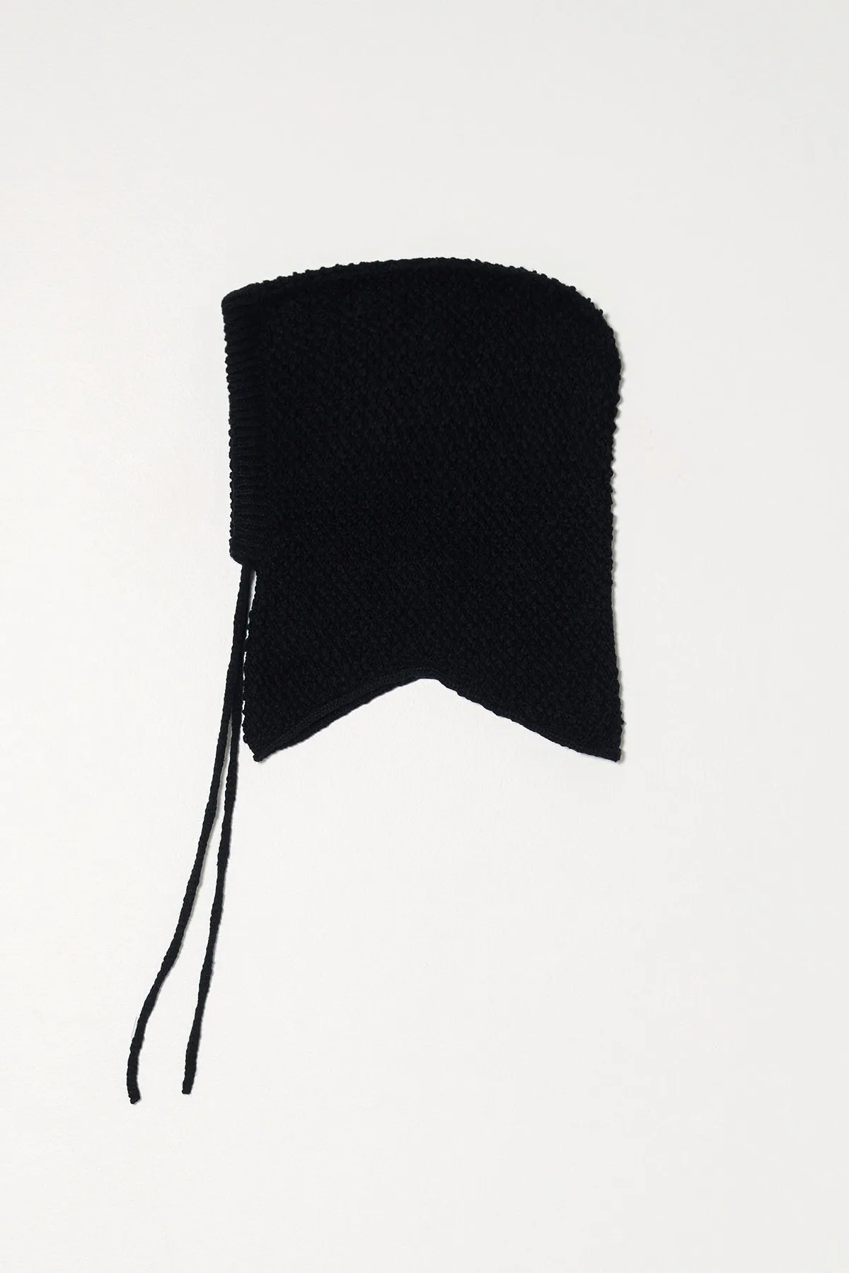 BOUCLE HOOD