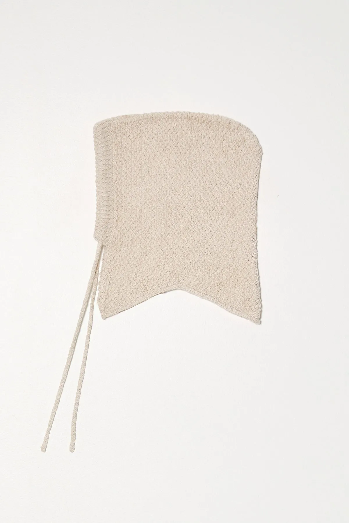 BOUCLE HOOD