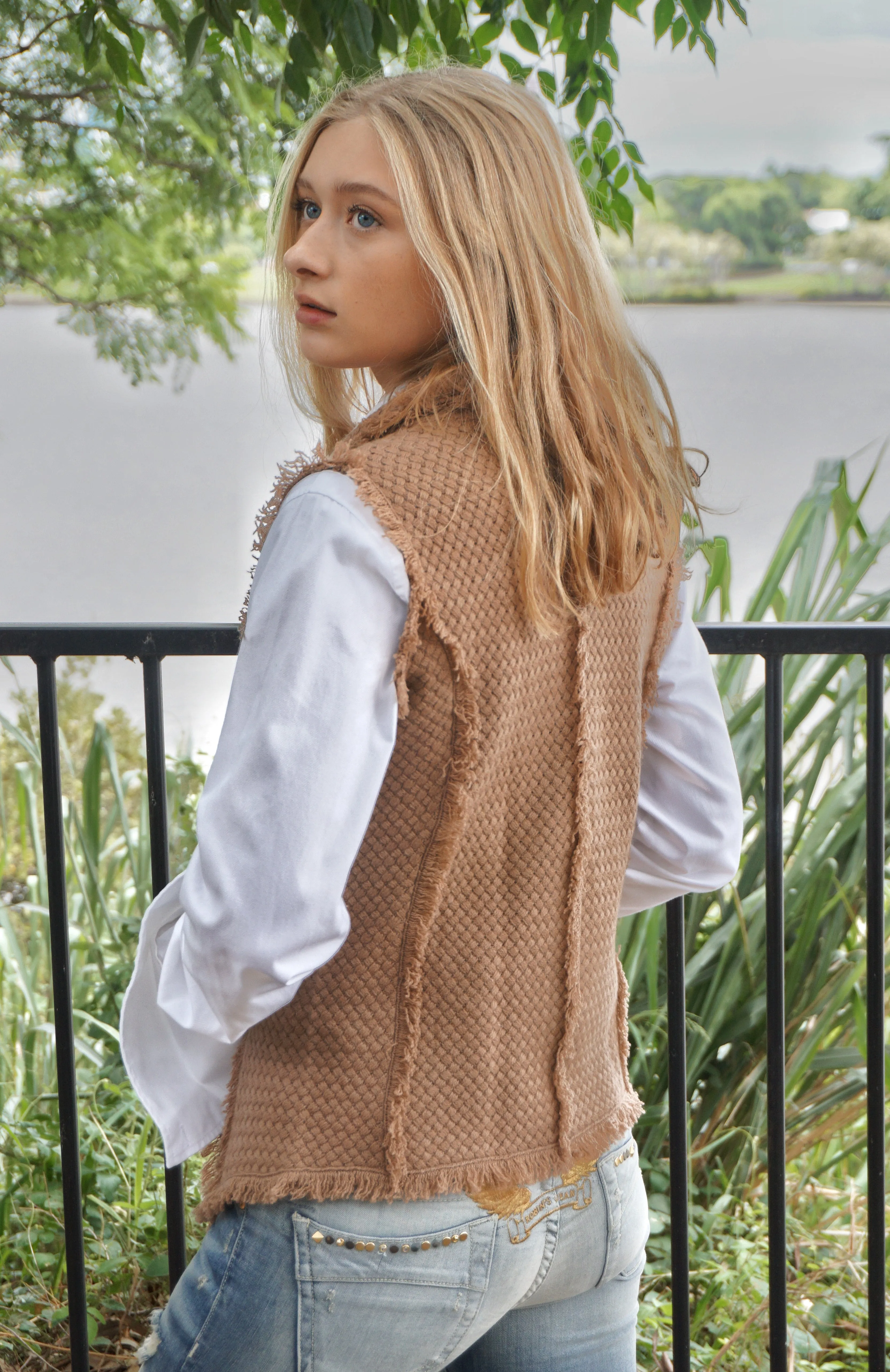 COCO Vest - Black