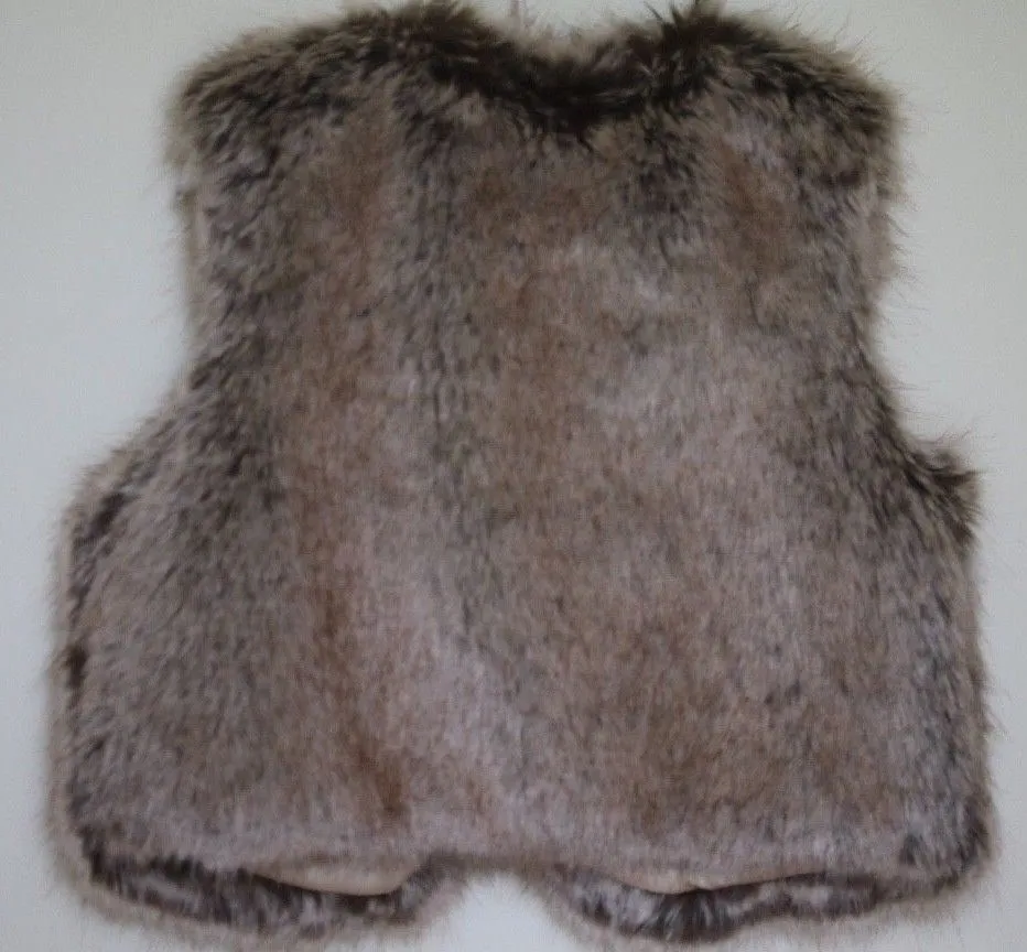 HELEN MOORE GIRLS DARK BEIGE FAUX FUR WAISTCOAT GILET 4-6 YEARS