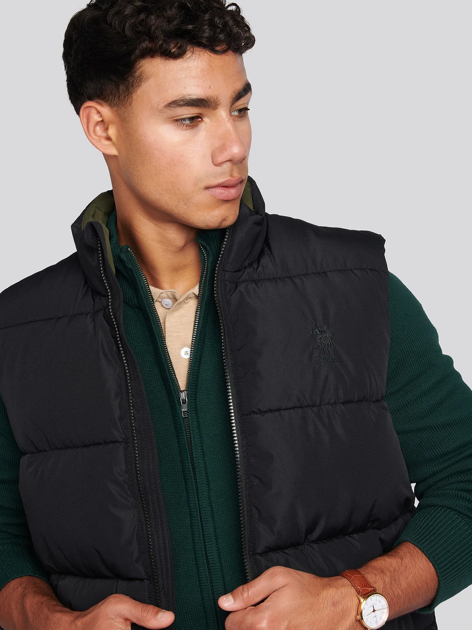 Mens Thick Quilted Gilet in Black
