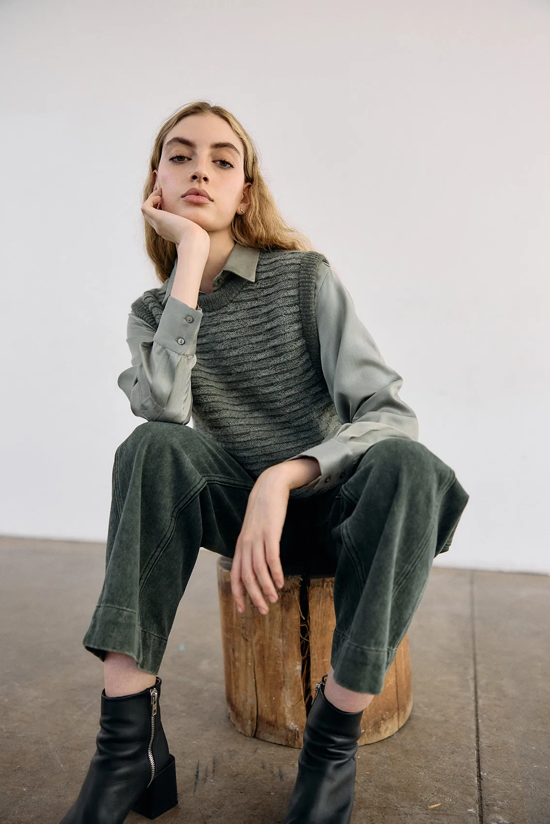 Textured Alpaca Knit Sweater Vest - Musgo