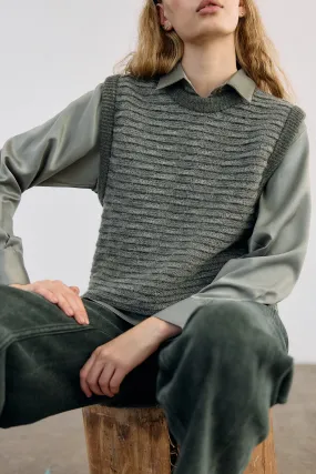 Textured Alpaca Knit Sweater Vest - Musgo