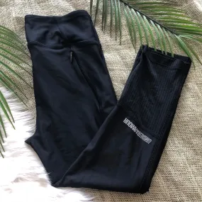 Under Armour Heat Gear Leggings - Small