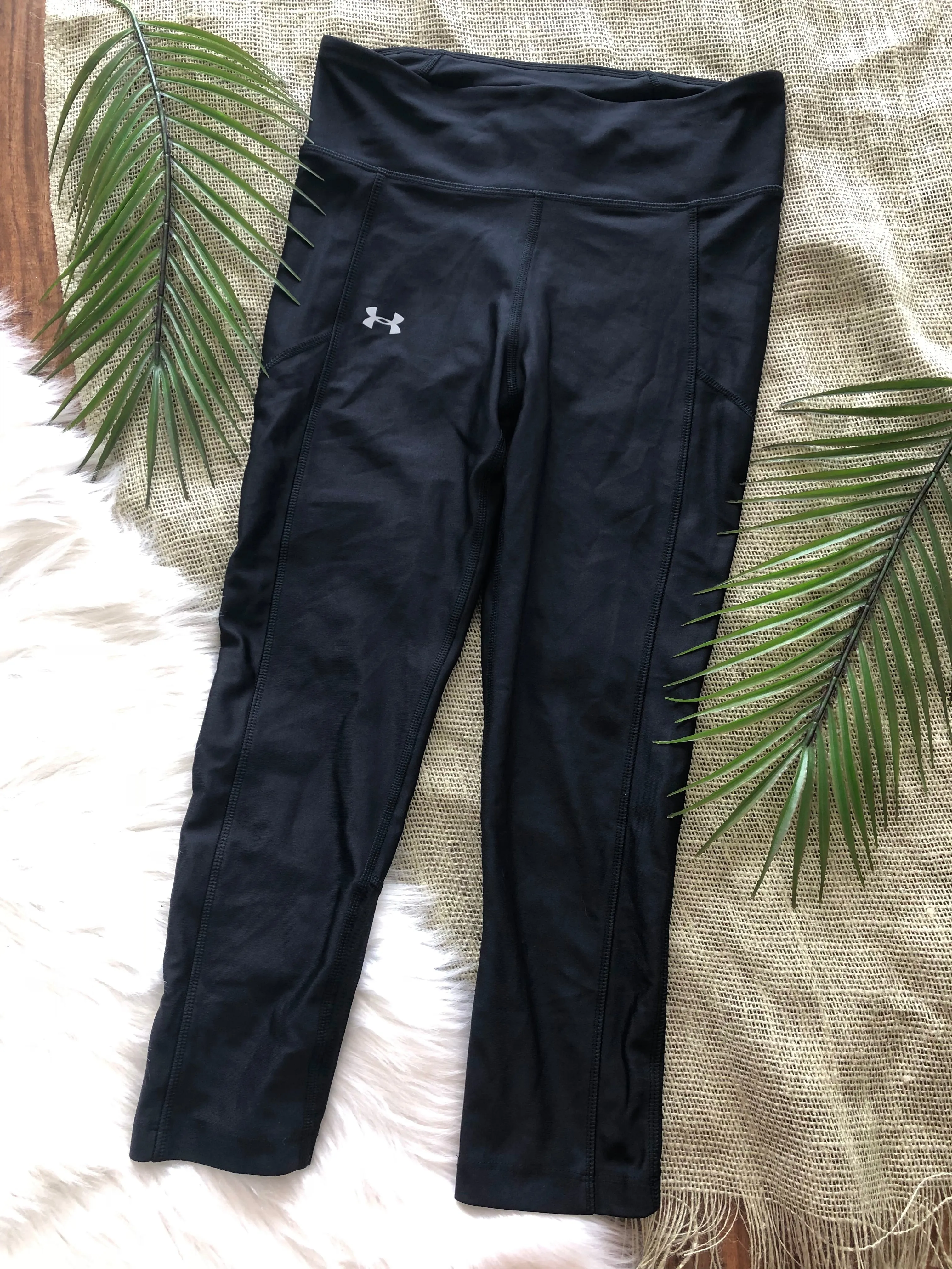 Under Armour Heat Gear Leggings - Small